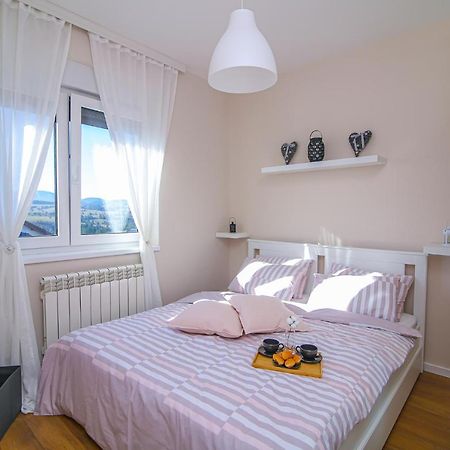 Narcis 17 - Novonamesteni Apartman Sa Prelepim Pogledom Na Tornik Ζλάτιμπορ Εξωτερικό φωτογραφία