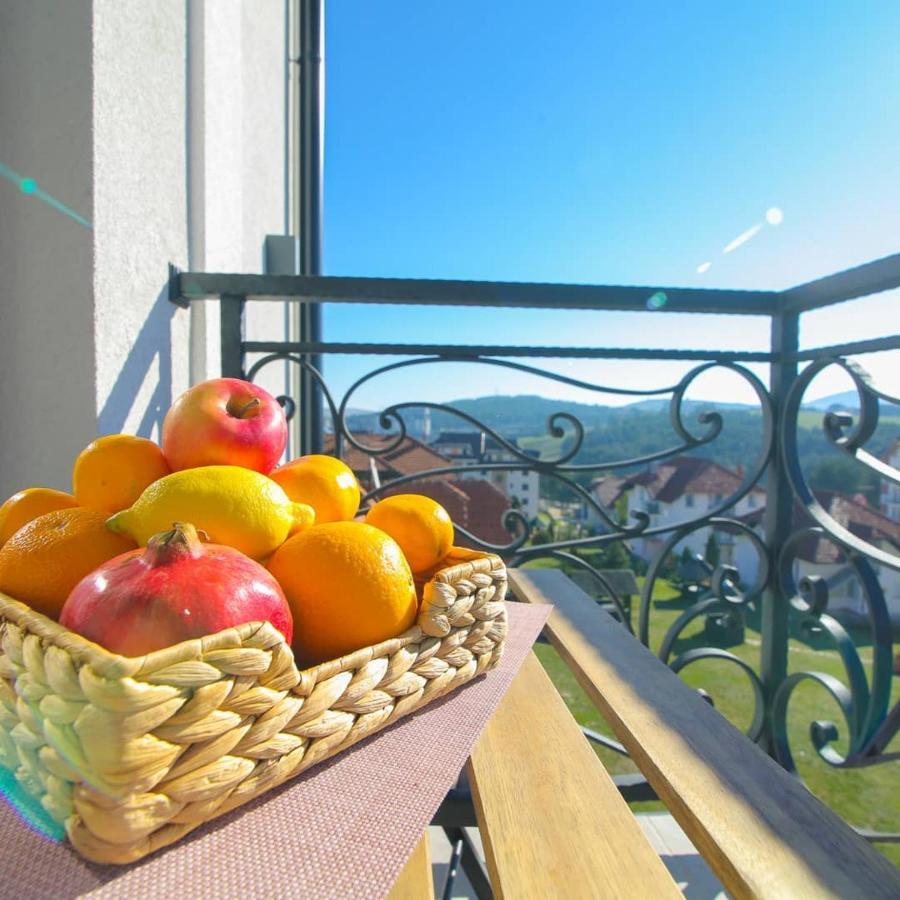 Narcis 17 - Novonamesteni Apartman Sa Prelepim Pogledom Na Tornik Ζλάτιμπορ Εξωτερικό φωτογραφία