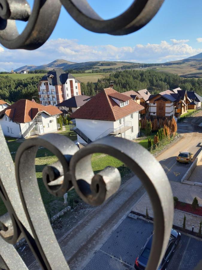 Narcis 17 - Novonamesteni Apartman Sa Prelepim Pogledom Na Tornik Ζλάτιμπορ Εξωτερικό φωτογραφία